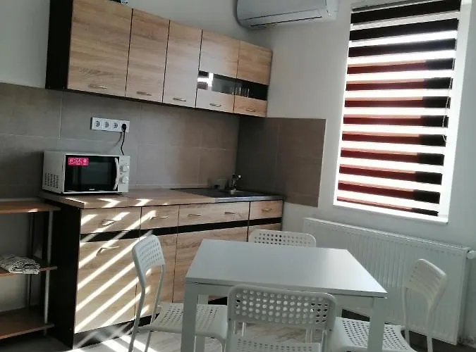 Harom Apartmanhaz Balatonlelle